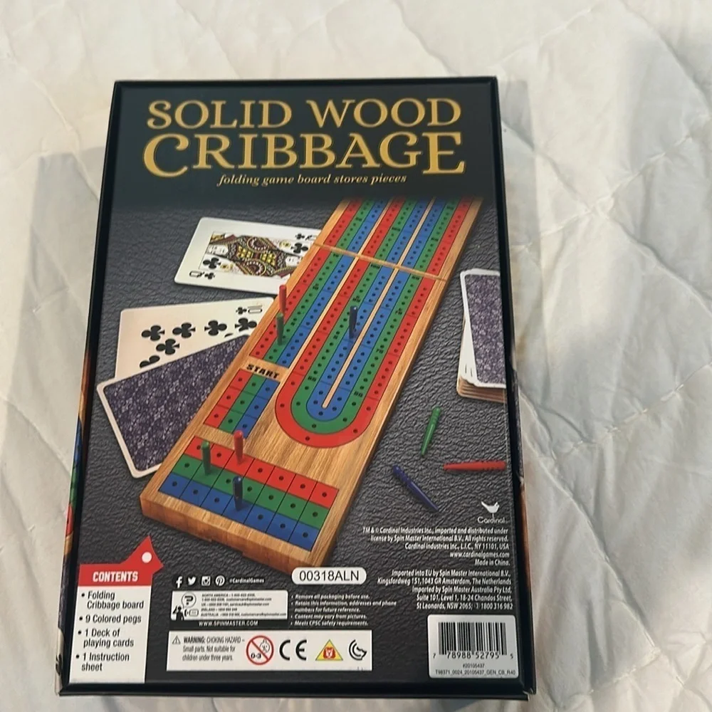 NWOT Solid Wood Cribbage Game